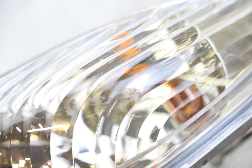 photo de LINKS VORDERES BLINKLICHT YAMAHA NEOS NEO'S 4T 50 (2008 - 2016) - Detailansicht des Bauteils