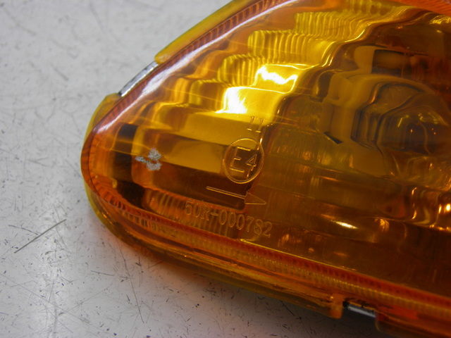 photo de VORNE LINKS BLINKER YIYING YY 125 T-10 125 (2006 - 2012) - Detailansicht des Bauteils