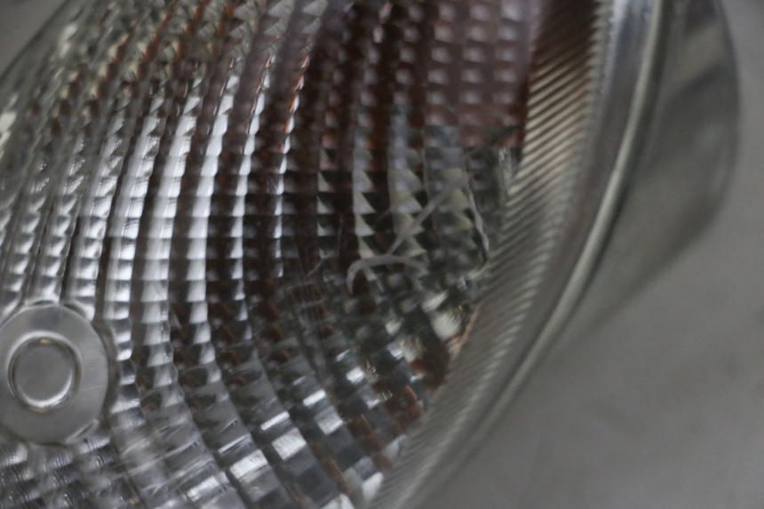 photo de VORNE LINKS BLINKER YAMAHA YP MAJESTY 125 (2002 - 2006) - Detailansicht des Bauteils