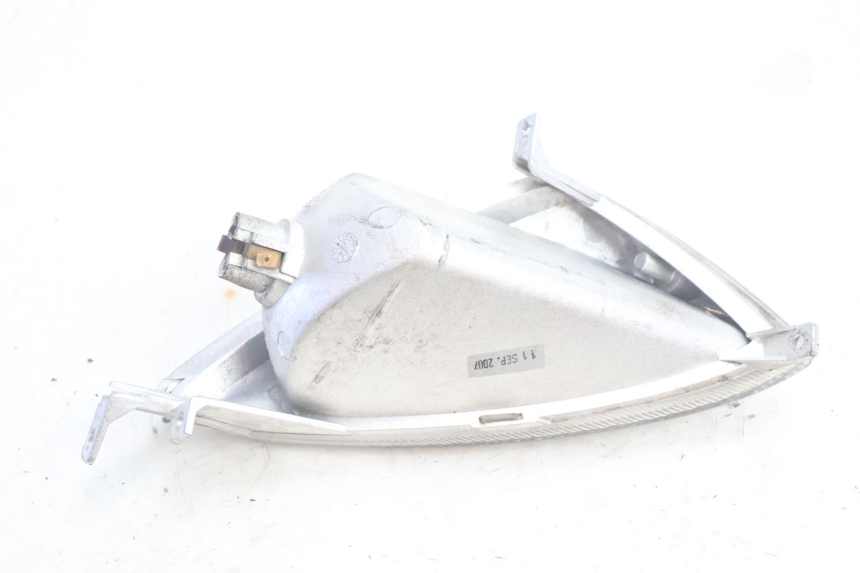 photo de LINKS VORDERES BLINKLICHT YAMAHA YP MAJESTY 125 (2007 - 2010) - Zoom auf Gebrauchszustand
