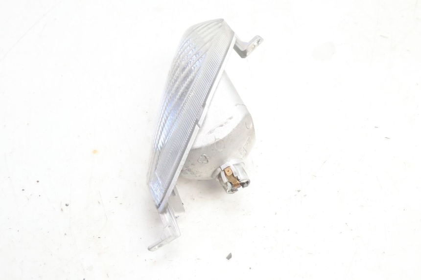 photo de LINKS VORDERES BLINKLICHT YAMAHA YP MAJESTY 125 (2007 - 2010) - Kennzeichnungen und Originalreferenzen