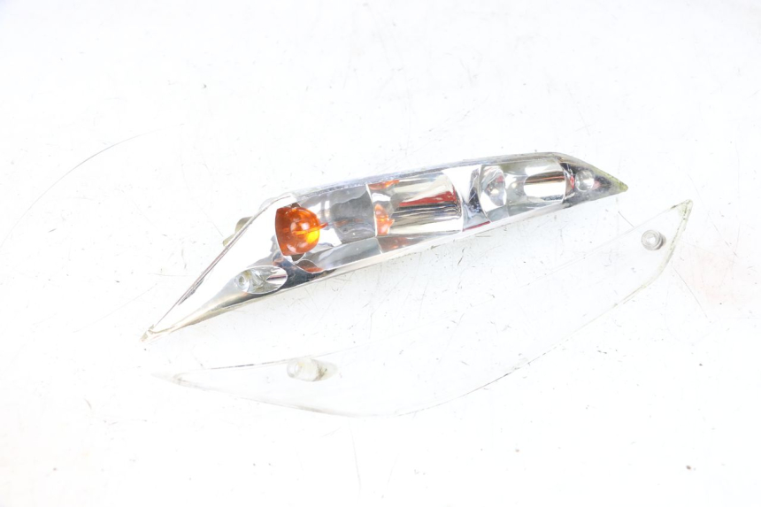 photo de LINKS VORDERES BLINKLICHT PIAGGIO ZIP 2T 50 (2009 - 2019) - Weitere Ansicht des Artikels