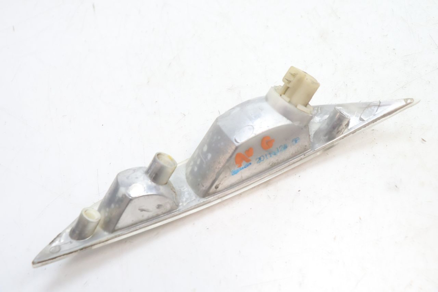 photo de LINKS VORDERES BLINKLICHT PIAGGIO ZIP 2T 50 (2009 - 2019) - Zoom auf Gebrauchszustand