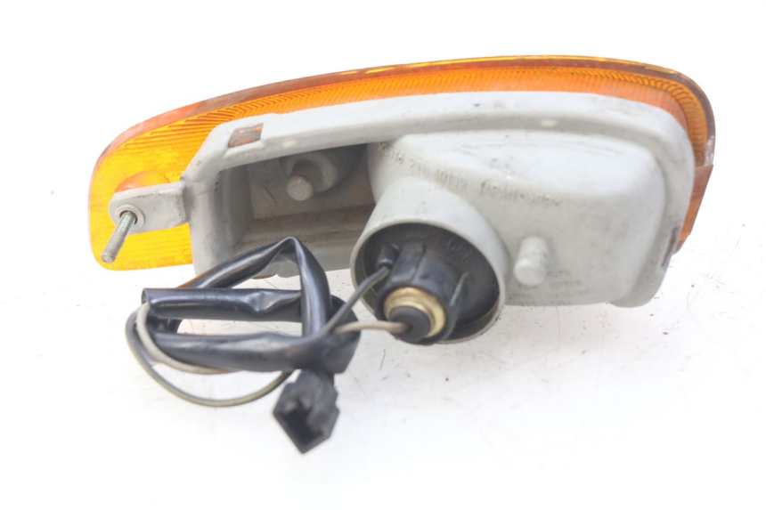 photo de LINKS VORDERES BLINKLICHT KAWASAKI ZZR 600 (1995 - 2004) - Details der Befestigungspunkte