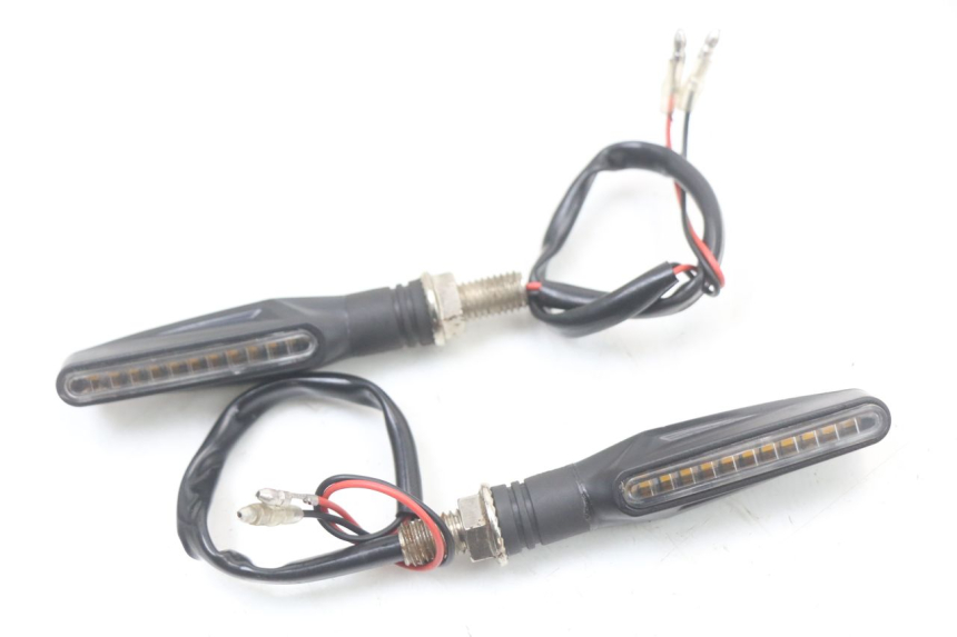 photo de VORNE BLINKER HYOSUNG GTR 125 (2006 - 2008) - Zoom auf Gebrauchszustand