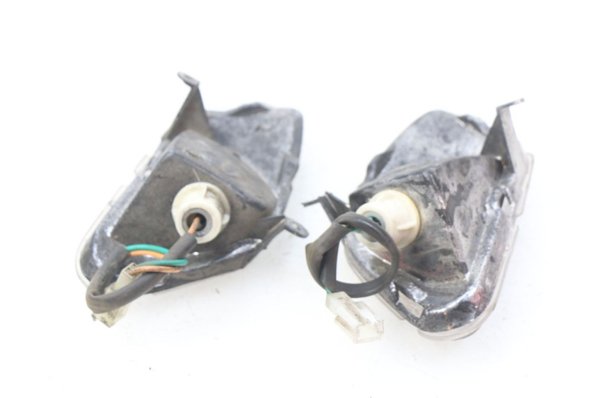 photo de VORNE BLINKER HAOTIAN HT125T-2 125 - Alternative Perspektive