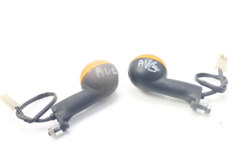 photo de VORDERBLINKER PEUGEOT LUDIX SNAKE 2T 50 (2004 - 2014) - Technische Nahaufnahme