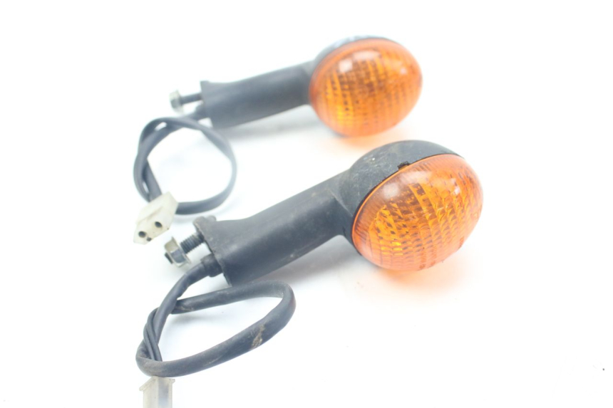 photo de VORDERBLINKER PEUGEOT LUDIX SNAKE 2T 50 (2004 - 2014) - Details der Befestigungspunkte