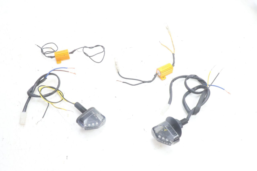 photo de VORNE BLINKER PIAGGIO MP3 500 (2016 - 2018) - Hauptansicht
