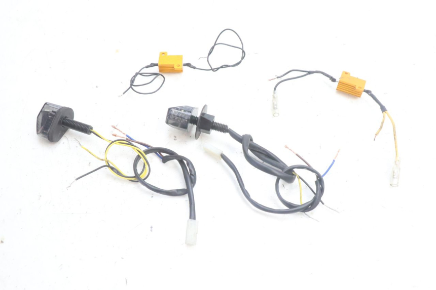 photo de VORNE BLINKER PIAGGIO MP3 500 (2016 - 2018) - Alternative Perspektive