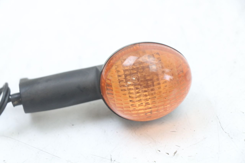 photo de VORDERBLINKER PEUGEOT LUDIX 50 (2005 - 2007) - Details der Befestigungspunkte