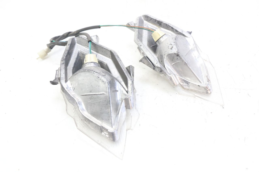 photo de VORNE BLINKER RAZZO STEED 125 (2012 - 2018) - Alternative Perspektive