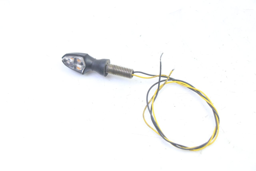 photo de VORNE BLINKER SUZUKI SV S 650 (2003 - 2009) - Zoom auf Gebrauchszustand