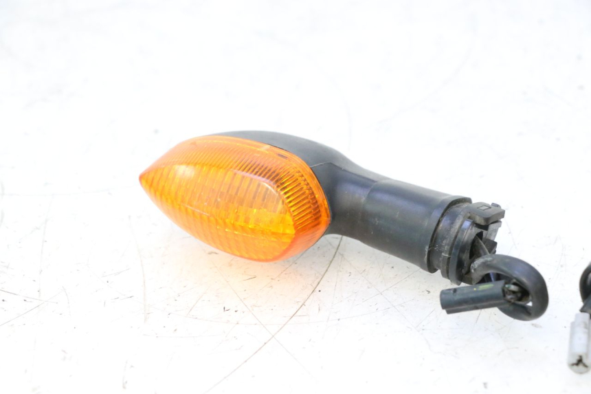 photo de VORNE BLINKER YAMAHA TDM ABS 900 (2002 - 2014) - Zoom auf Gebrauchszustand
