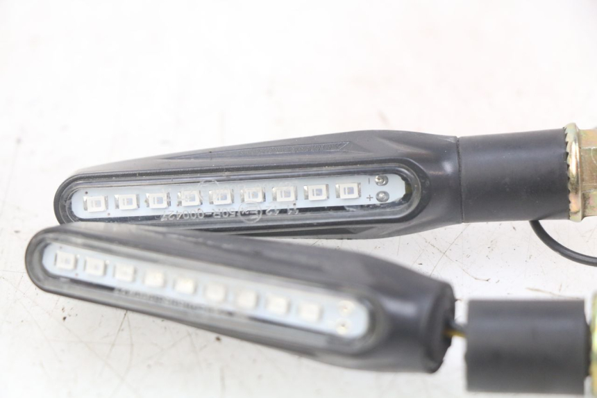 photo de VORDERBLINKER KEEWAY TX 50 (2008 - 2015) - Kennzeichnungen und Originalreferenzen