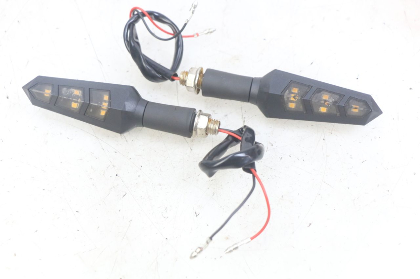 photo de VORDERBLINKER MOTRAC URBAN 4T 50 (2016 - 2024) - Details der Befestigungspunkte