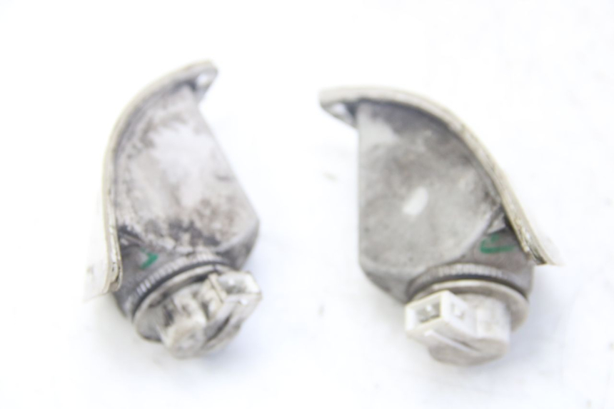 photo de VORDERBLINKER PIAGGIO VESPA S 2T 50 (2007 - 2014) - Details der Befestigungspunkte