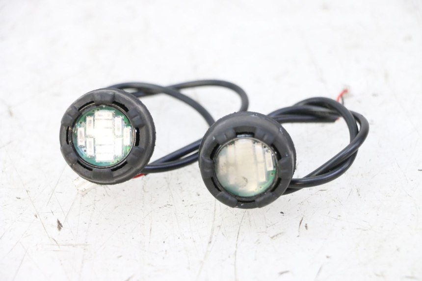 photo de VORNE BLINKER DUALTRON VICTOR LIMITED 1 - Hauptansicht