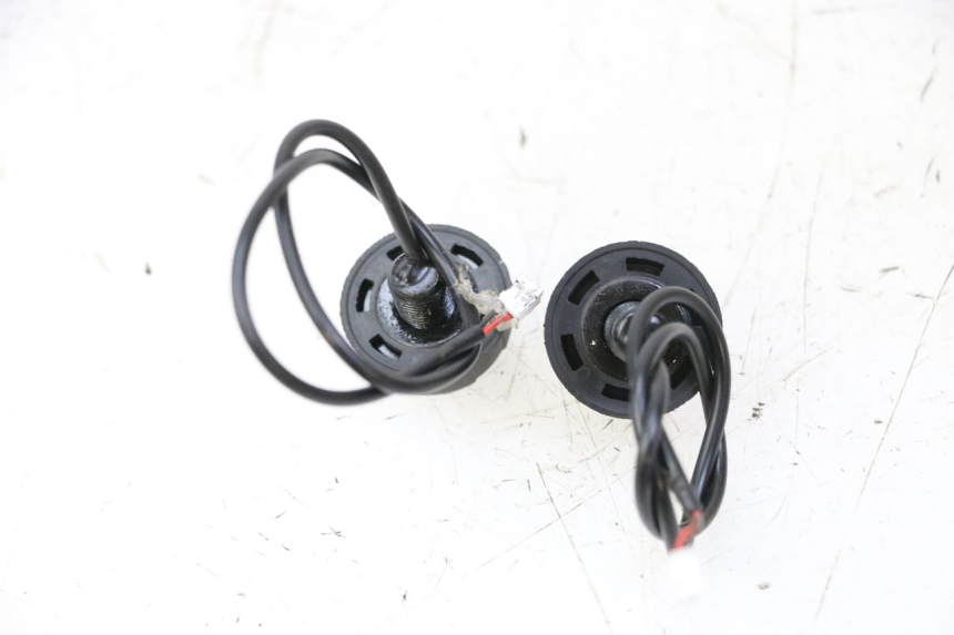 photo de VORNE BLINKER DUALTRON VICTOR LIMITED 1 - Technische Nahaufnahme