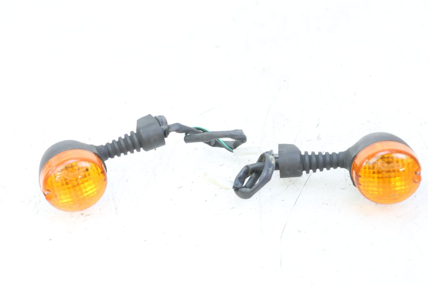 photo de VORNE BLINKER YAMAHA NEOS NEO'S 4T 50 (2008 - 2016) - Hauptansicht