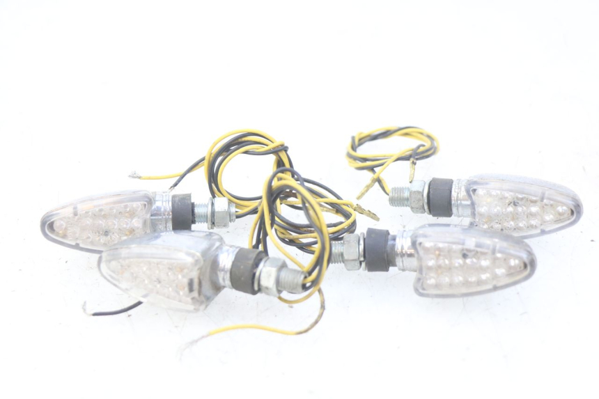 photo de VORDERBLINKER KAWASAKI ZEPHYR 1100 ( - 1995) - Hauptansicht