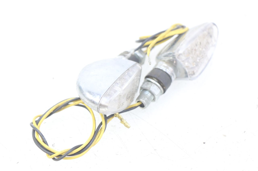 photo de VORDERBLINKER KAWASAKI ZEPHYR 1100 ( - 1995) - Gesamtansicht des Produkts