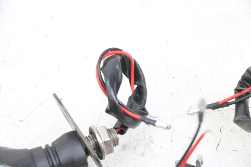 photo de VORNE BLINKER KAWASAKI ZR 7 750 (1999 - 2004) - Kennzeichnungen und Originalreferenzen