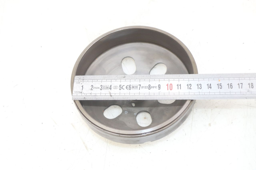 photo de KUPPLUNGSGLOCKE SYM GTS EFI 125 (2012 - 2016) - Detailansicht des Bauteils