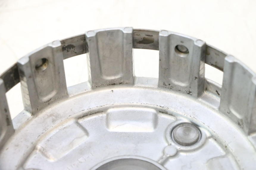 photo de KUPPLUNGSGLOCKE SUZUKI SV S 650 (2003 - 2009) - Details der Befestigungspunkte