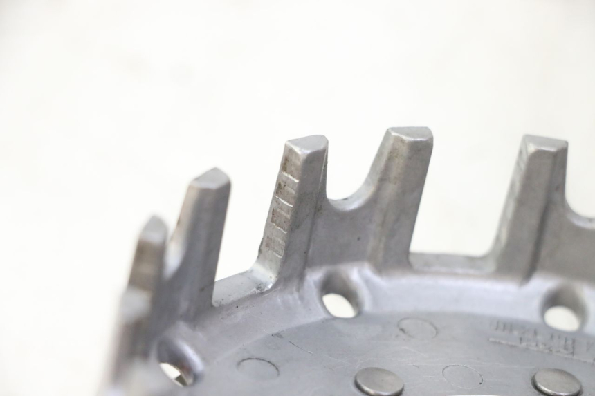 photo de KUPPLUNGSGLOCKE YAMAHA TZR 50 (2008 - 2016) - Zoom auf Gebrauchszustand