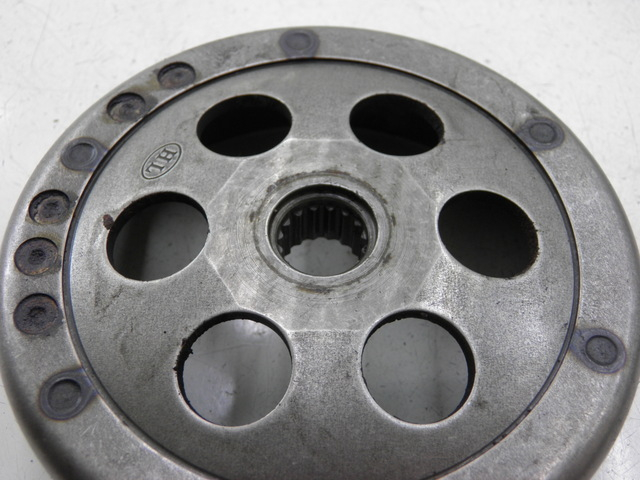 photo de KUPPLUNGSGLOCKE YAMAHA YP MAJESTY 125 (2002 - 2006) - Zoom auf Gebrauchszustand