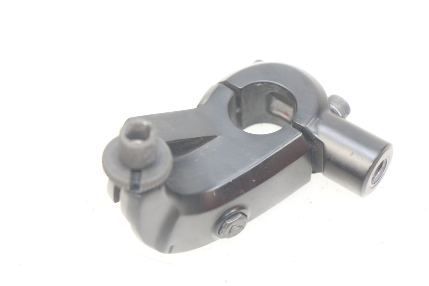 photo de KUPPLUNGSHEBEL KAWASAKI Z 650 (2016 - 2019) - Zoom auf Gebrauchszustand