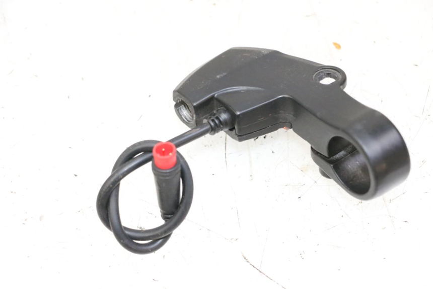 photo de BREMSARMATUR RECHT URBANGLIDE E-CROSS PRO 1 - Details der Befestigungspunkte