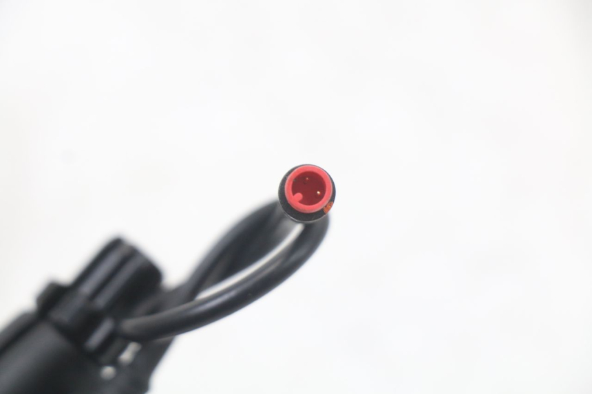 photo de BREMSARMATUR RECHT DUALTRON TOGO PLUS 1 - Technische Nahaufnahme