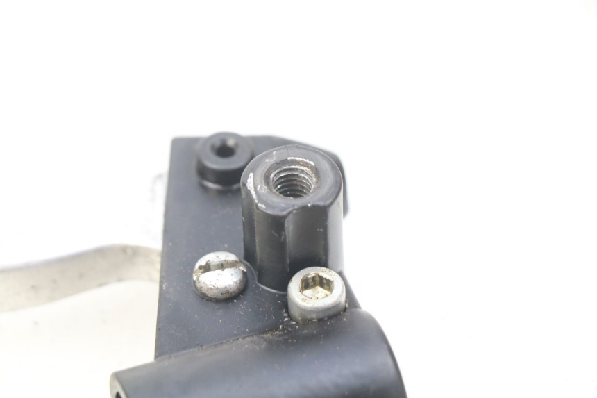 photo de LINKS BREMSHEBEL PIAGGIO FLY 100 (2006 - 2010) - Technische Nahaufnahme