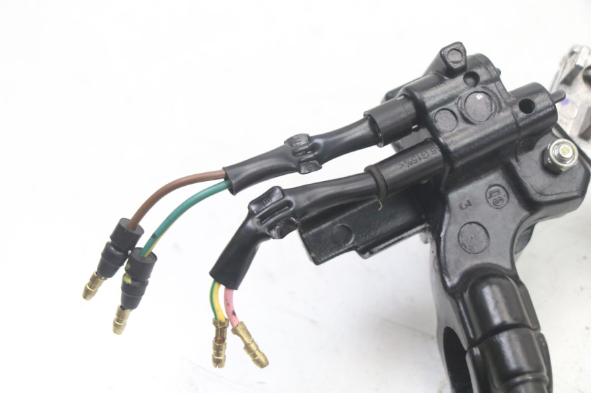 photo de BREMSARMATUR LINKS HONDA PCX (JF57/JF64) 125 (2014 - 2018) - Details der Befestigungspunkte