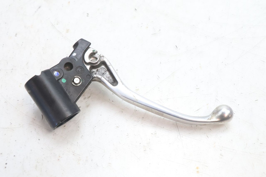 photo de BREMSARMATUR LINKS PIAGGIO LIBERTY IGET 4T 50 (2021 - 2025) - Details der Befestigungspunkte