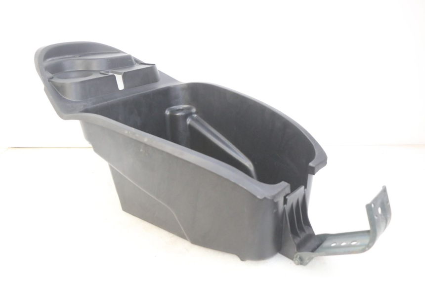 photo de SITZBANKABDECKUNG ECCITY ARTELEC 670 1 (2013 - 2017) - Hauptansicht