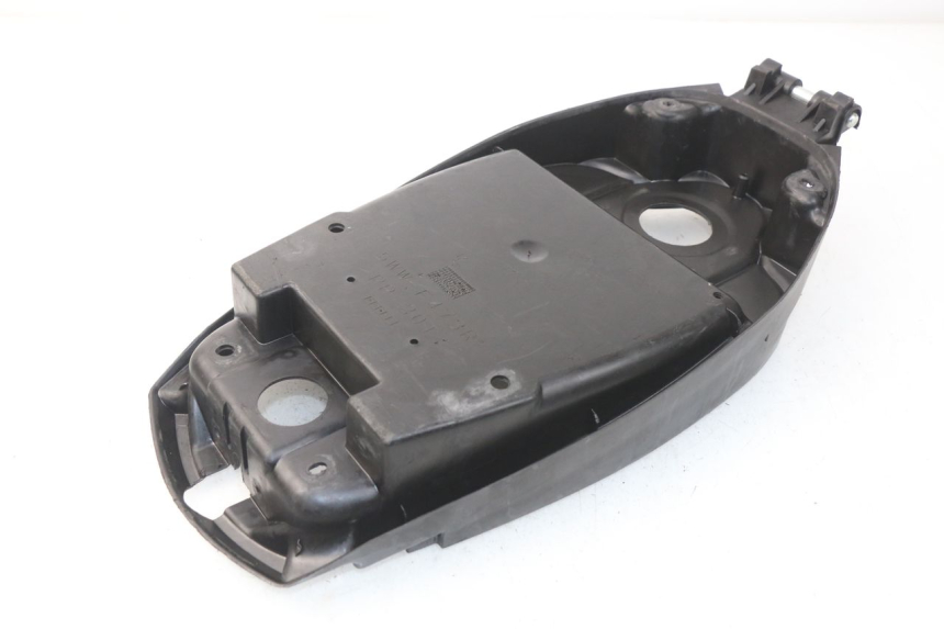 photo de SITZBANKABDECKUNG MBK BOOSTER SPIRIT NAKED 50 (2004 - 2017) - Detailansicht des Bauteils