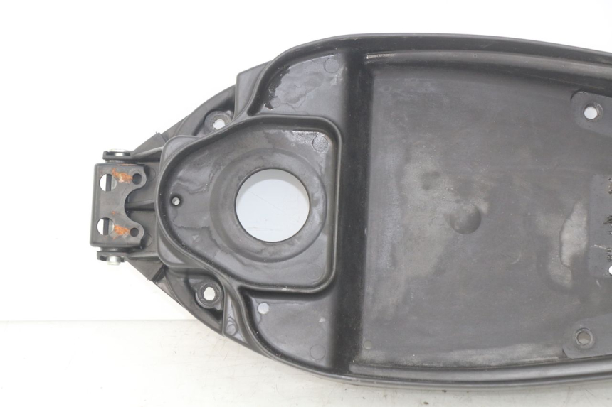 photo de SITZBANKABDECKUNG YAMAHA BW'S EASY 50 (2013 - 2016) - Details der Befestigungspunkte