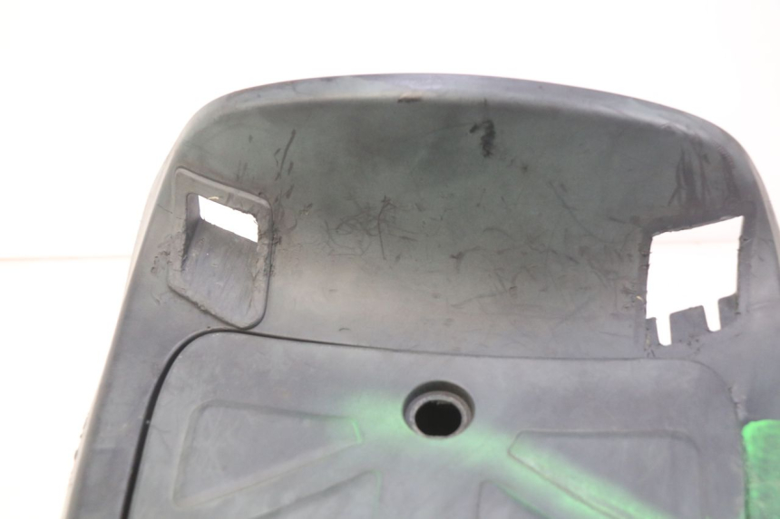 photo de SITZBANKABDECKUNG BMW C1 125 (2000 - 2003) - Detailansicht des Bauteils