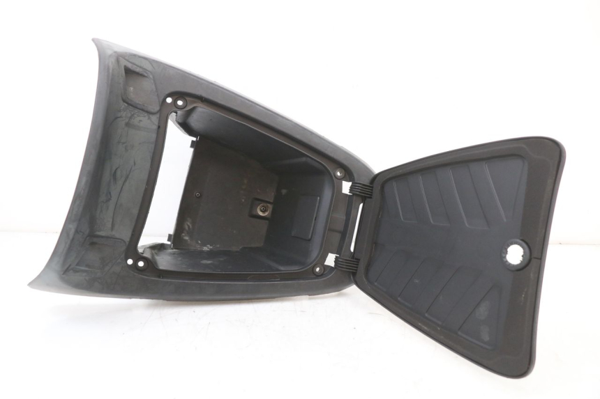 photo de SITZBANKABDECKUNG BMW C1 125 (2000 - 2003) - Technische Nahaufnahme