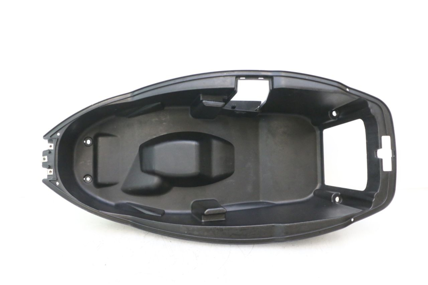 photo de SITZBANKABDECKUNG PEUGEOT CITYSTAR 2T 50 (2018 - 2021) - Hauptansicht