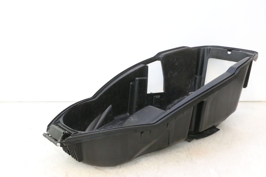 photo de SITZBANKABDECKUNG PEUGEOT CITYSTAR 2T 50 (2018 - 2021) - Technische Nahaufnahme