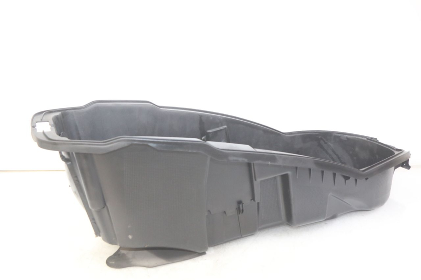 photo de SITZBANKABDECKUNG PEUGEOT CITYSTAR AIR 125 (2014 - 2017) - Alternative Perspektive