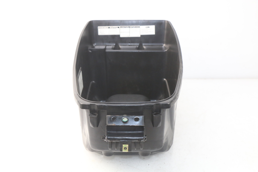 photo de SITZBANKABDECKUNG SYM CROX 4T 50 (2016 - 2023) - Detailansicht des Bauteils