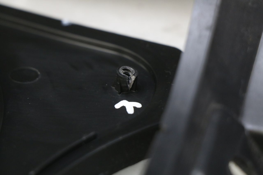 photo de SITZBANKABDECKUNG PEUGEOT E-VIVACITY 1 (2012 - 2018) - Kennzeichnungen und Originalreferenzen