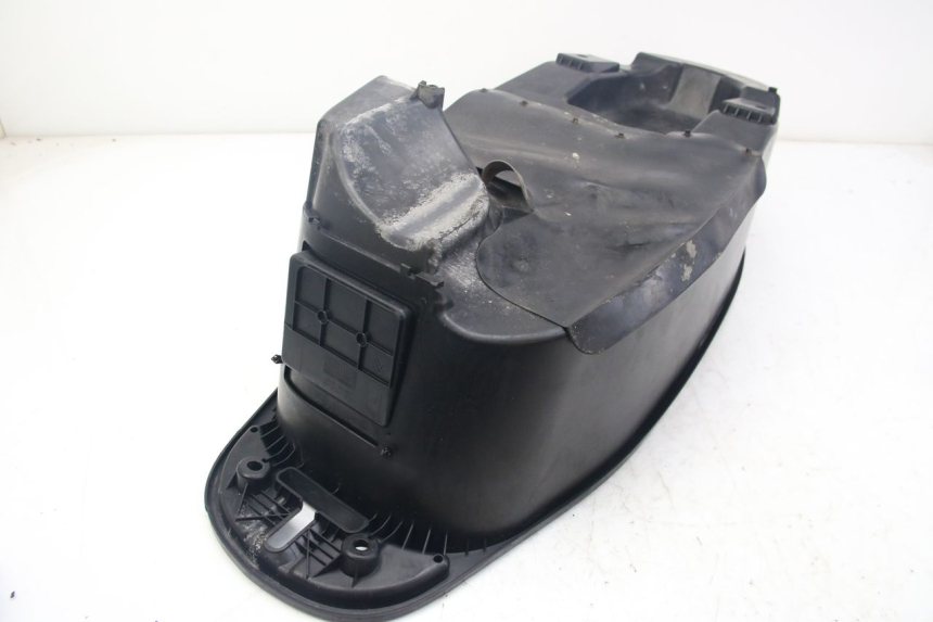 photo de SITZBANKABDECKUNG YAMAHA D'ELIGHT DELIGHT 125 (2017 - 2020) - Oberflächenzustand und Material