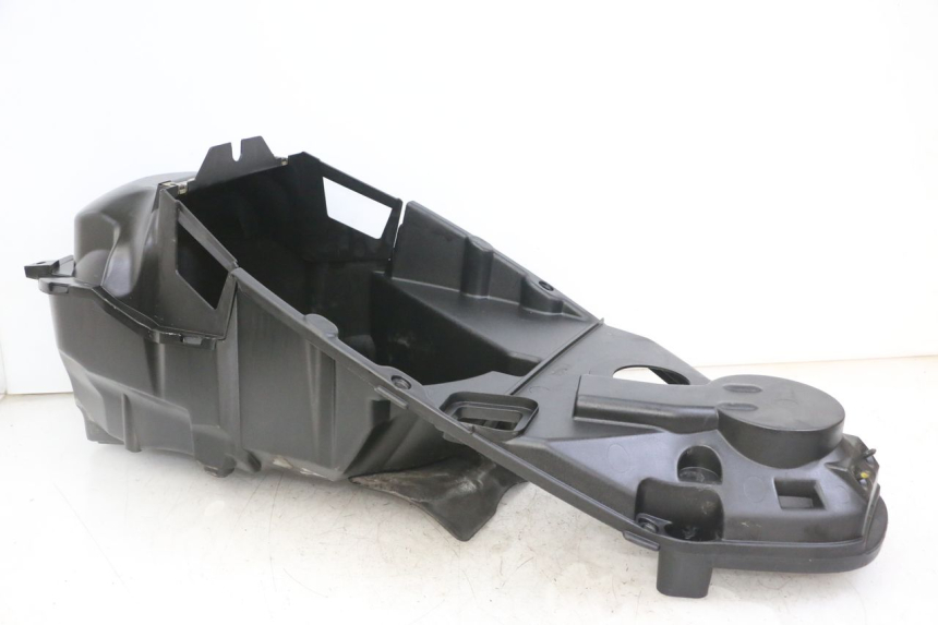 photo de HELMFACH PEUGEOT ELYSTAR 125 (2002 - 2007) - Technische Nahaufnahme