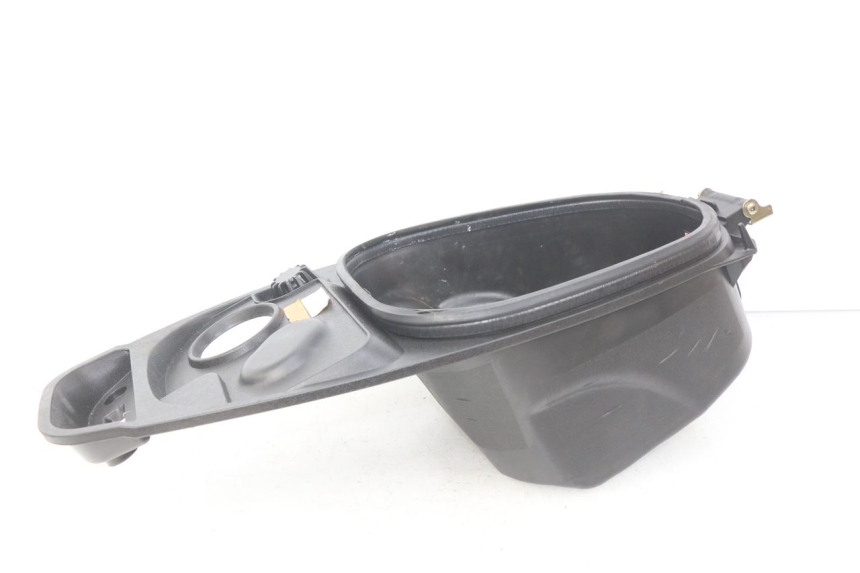 photo de SITZBANKABDECKUNG JM MOTORS EVOLIS 4T 50 (2018 - 2022) - Technische Nahaufnahme